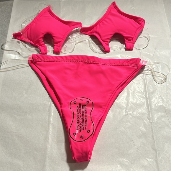 Gold Star Bikini - Picture 2 of 4